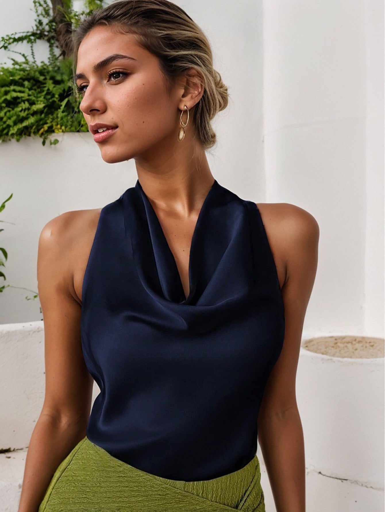 Swing Collar Halter Top