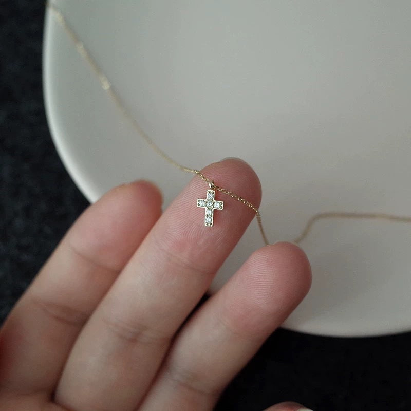 Dainty Chic Necklace